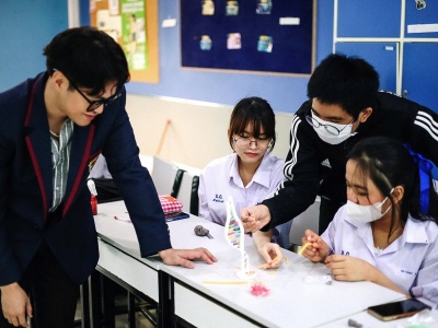 Tìm Gia Sư Người Nước Ngoài Tại Nhà TP.HCM Dạy Toán, Science Và Tiếng Anh 