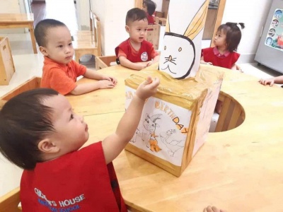 Làm Sao Để Con Tự Tin Giao Tiếp Với Giáo Viên Tiếng Anh Người Nước Ngoài?